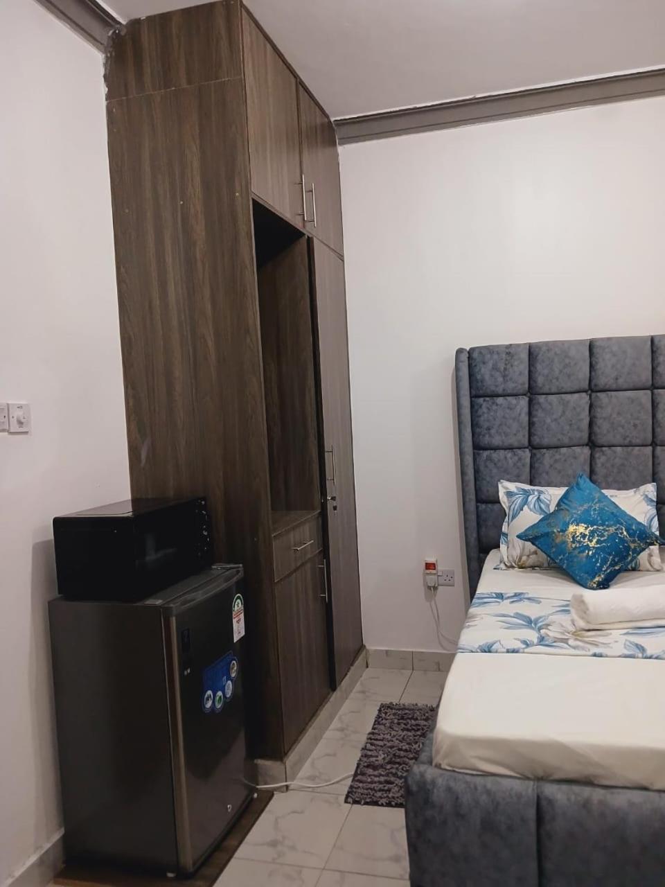 Rihan Studio Apartment Μομπάσα Εξωτερικό φωτογραφία